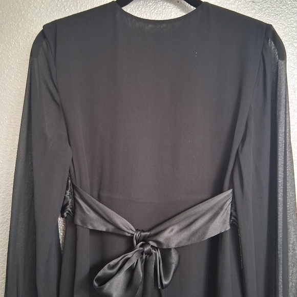 Ted Baker Cocktail/Formal Dress Size 0 - Picture 5 of 9